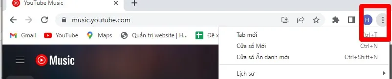 Chọn biểu tượng ba chấm trên Google Chrome để mở menu cài đặt và tiến hành cách cài đặt YouTube trên máy tính.