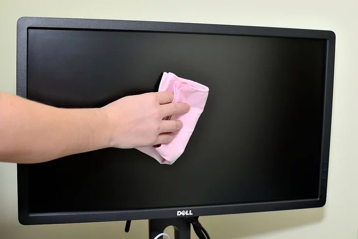 Cách Vệ Sinh Màn Hình Máy Tính Chuẩn Kỹ Thuật Viên, Đảm Bảo Độ Bền Cao