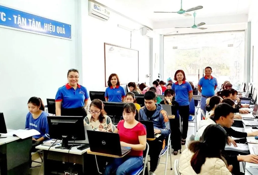 khóa học tin học văn phòng nâng cao kỹ năng chụp ảnh màn hình và xử lý dữ liệu