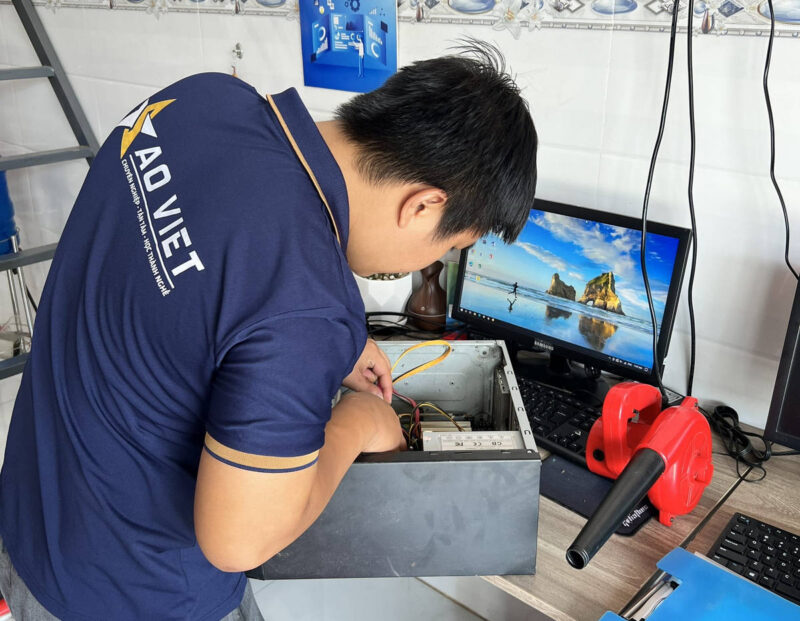 Cách Lắp Ráp Máy Tính Bàn Chuyên Nghiệp Từ A Đến Z: Hướng Dẫn Chi Tiết Của Kỹ Thuật Viên