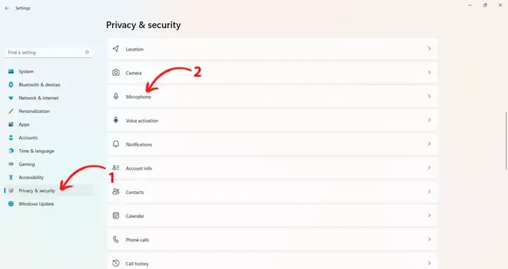 Ảnh chụp màn hình của một cuộc gọi hội nghị hoặc cuộc họp trực tuyến trên laptop