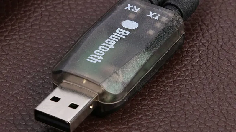 Trang bị và lắp đặt Bộ chuyển đổi USB Bluetooth Adapter vào cổng máy tính để bàn (PC)