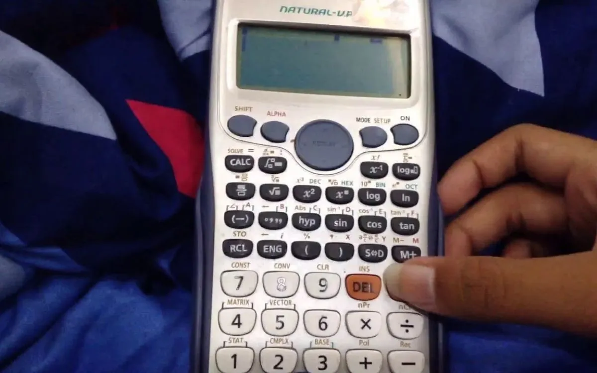 Vị trí phím Tan trên máy tính Casio 570VN PLUS (ảnh 5)