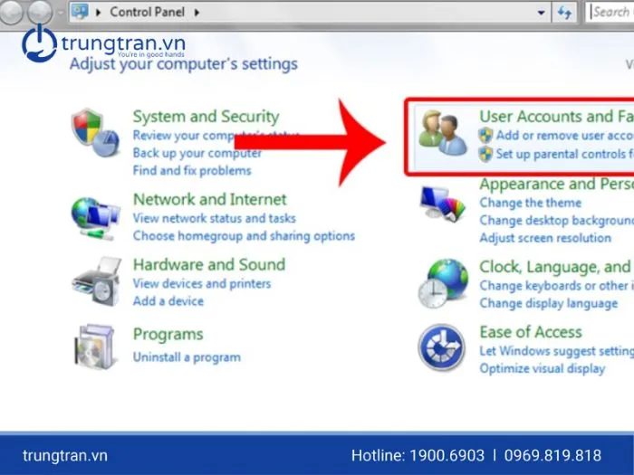 Giao diện Computer Management dùng để thay đổi mật khẩu tài khoản người dùng trên Windows 10