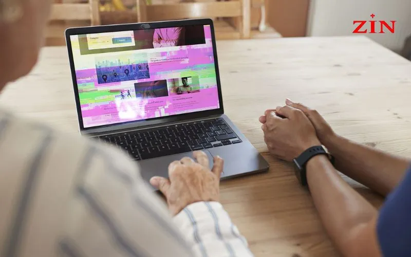 Màn Hình Laptop Cũ Bị Lỗi Hiển Thị Và Điểm Chết Nhiều