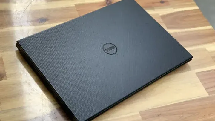 Kiểm tra tổng thể máy tính xách tay Dell trước khi đi sâu vào chẩn đoán phần cứng