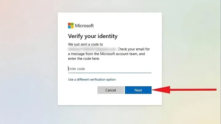 ki thuat vien thao tac tháo pin cmos de dat lai mat khau bios