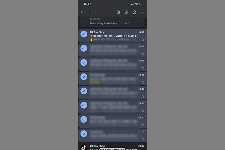 Hướng dẫn cách xóa nhiều email cùng lúc trên điện thoại thông minh.
