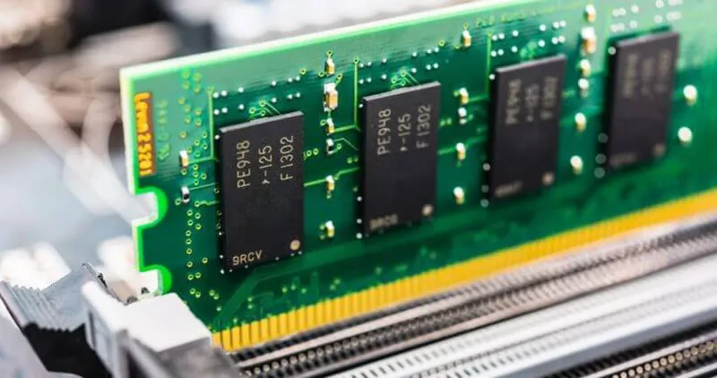 cách sửa màn hình máy tính bị sọc ngang do lỗi tiếp xúc khe cắm RAM