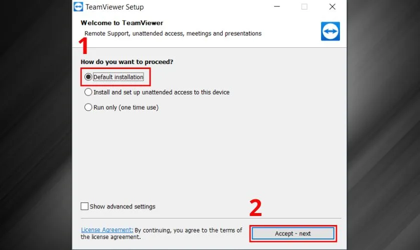 Chọn Default Installation, tiếp đến nhấn vào nút Accept - next
