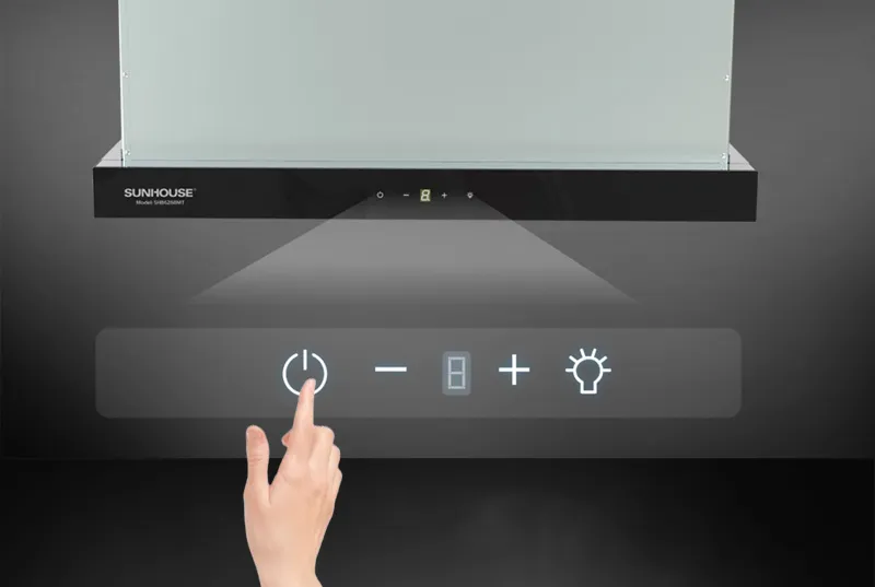 Kiểm tra khả năng hút và độ ồn sau khi hoàn thành cách lắp máy hút mùi than hoạt tính