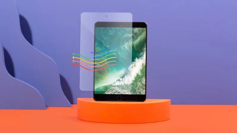 Tháo bỏ miếng dán màn hình kém chất lượng hoặc quá dày để kiểm tra độ nhạy cảm ứng