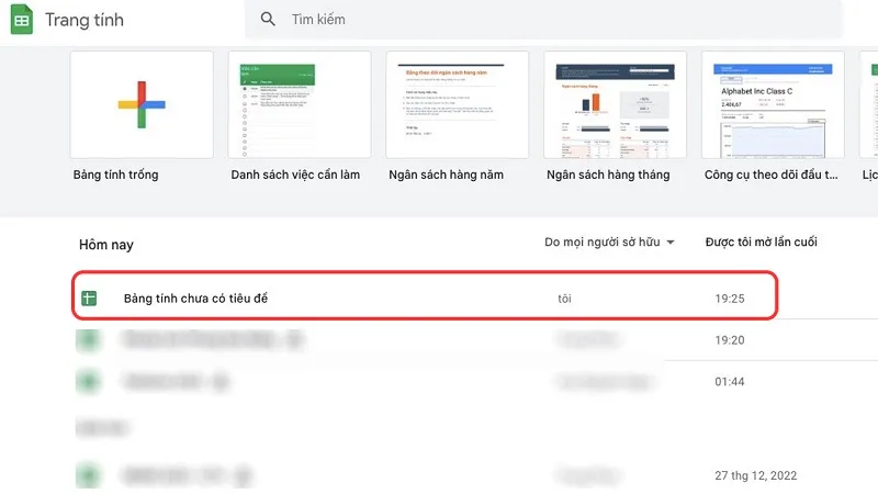 Hướng dẫn cách mở và xem tệp trên Google Trang tính từ giao diện chính của ứng dụng.