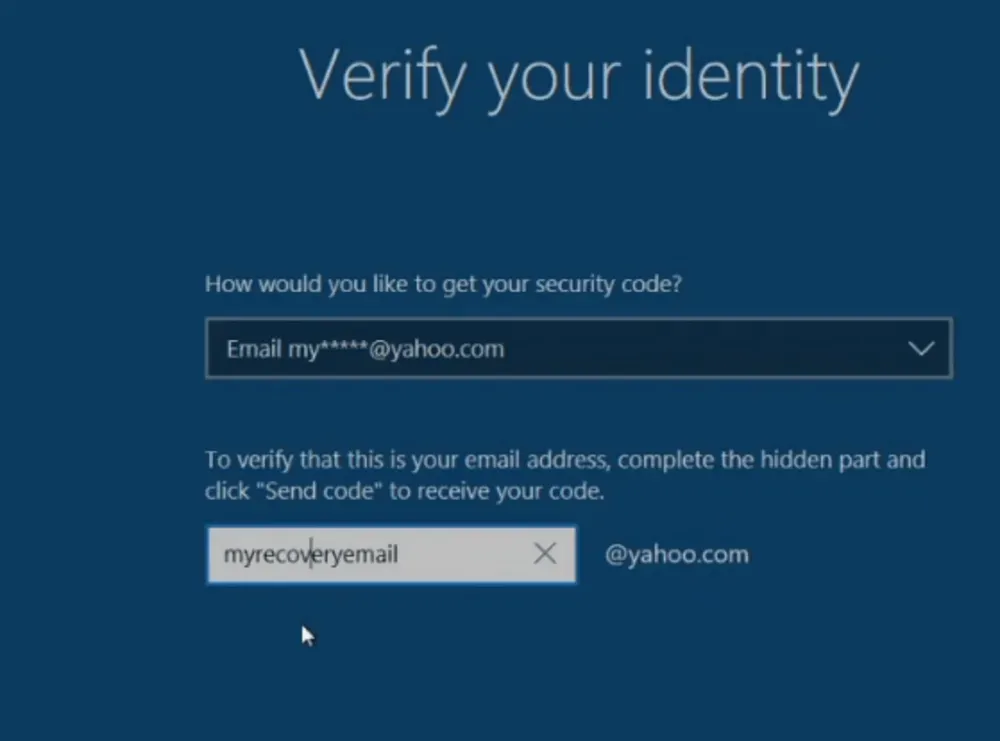Chọn email hoặc số điện thoại để nhận mã xác thực