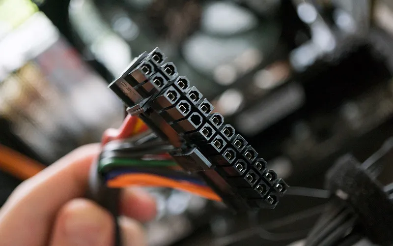 Quản lý dây cáp gọn gàng giúp tối ưu hóa luồng khí và tính thẩm mỹ