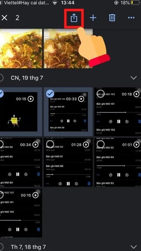 Sử dụng biểu tượng chia sẻ để quản lý nhiều hình ảnh đã chọn