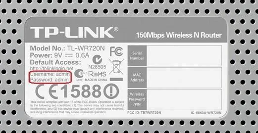Username và password sẽ nằm ở mặt sau của modem wifi