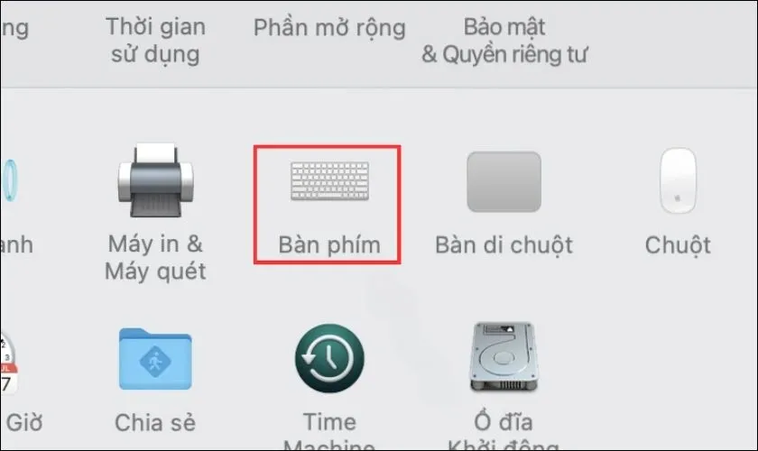 Giao diện cài đặt Bàn phím (Keyboard) trên macOS để quản lý nguồn đầu vào ngôn ngữ