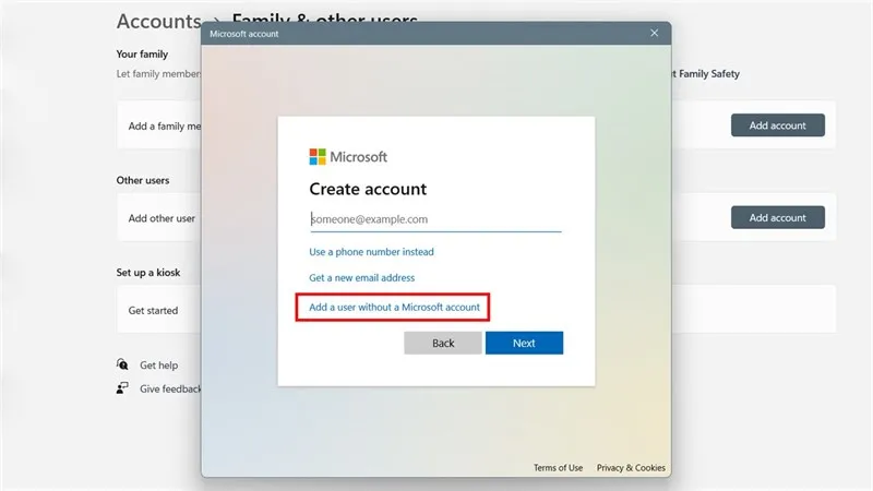 Chọn Add a user without Microsoft account để tạo tài khoản cục bộ