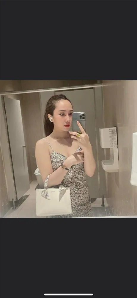 Nhan sắc nổi bật của hot mom mẹ Trân Đồng Tháp