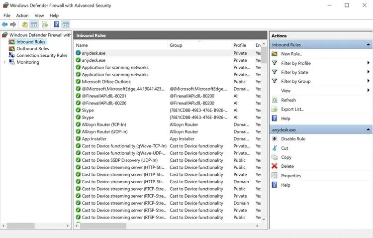 Sử dụng tính năng Windows Defender Firewall