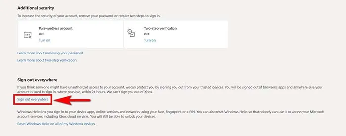 Mục Sign out everywhere trên trang bảo mật