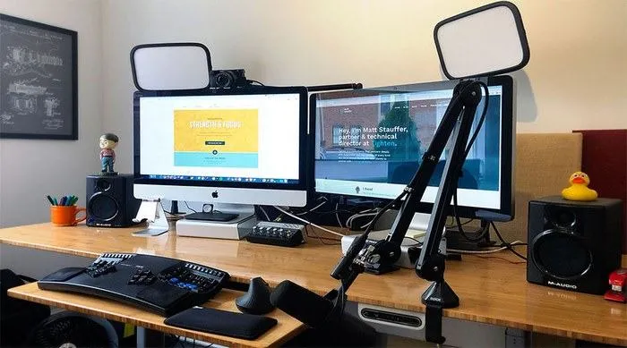 Thực hành kỹ thuật kiểm soát hơi thở và chọn tone nhạc phù hợp là bí quyết trong hướng dẫn cách hát karaoke trên máy tính