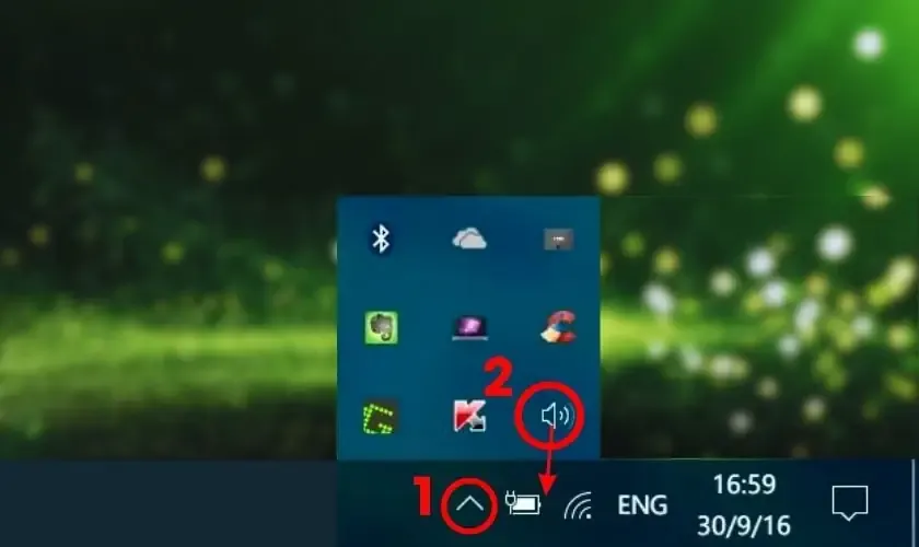Quản lý thiết bị (Device Manager) để cập nhật hoặc gỡ driver âm thanh Realtek High Definition Audio, hỗ trợ cách lấy lại loa máy tính.