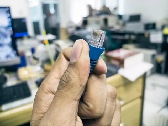 Kết Nối Các Máy Tính Trong Mạng Nội Bộ Để Thực Hiện Cách Share Máy Tính Trong Mạng Nội Bộ