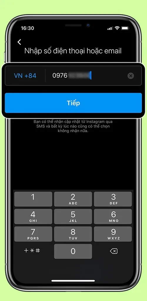 Nhập số điện thoại và mã vùng Việt Nam để bắt đầu quy trình cách tạo tài khoản Instagram trên máy tính.