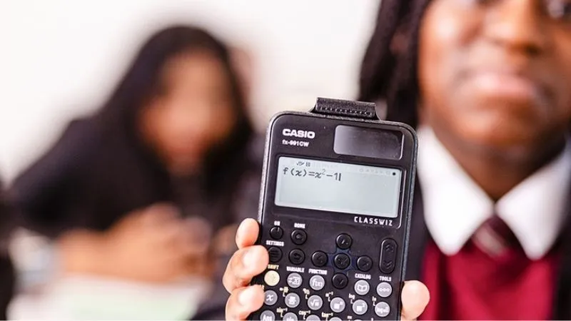 Lợi ích của việc tắt máy tính tay Casio đúng cách giúp tiết kiệm pin