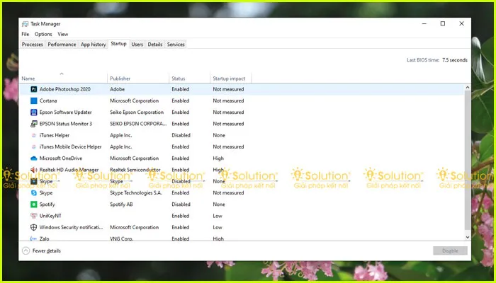 Task Manager hiển thị thẻ Startup, nơi người dùng có thể vô hiệu hóa ứng dụng tự chạy khi mở máy tính
