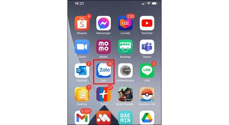 Truy cập Cài đặt trên ứng dụng Zalo di động