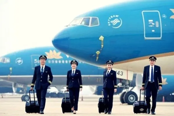 Quy tắc xác định Thuế Giá Trị Gia Tăng (VAT) 10% trong cách tính thuế giá vé máy bay.