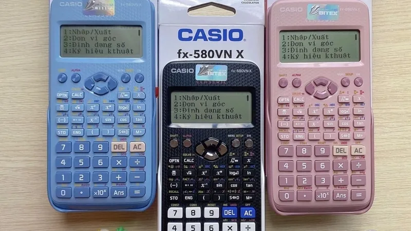 Giao diện hiển thị nghiệm X trên màn hình Casio FX 580VNX