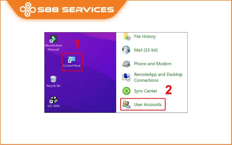 Truy cập Control Panel và chọn User Accounts để bắt đầu quá trình quản lý tài khoản người dùng và thiết lập bảo mật.