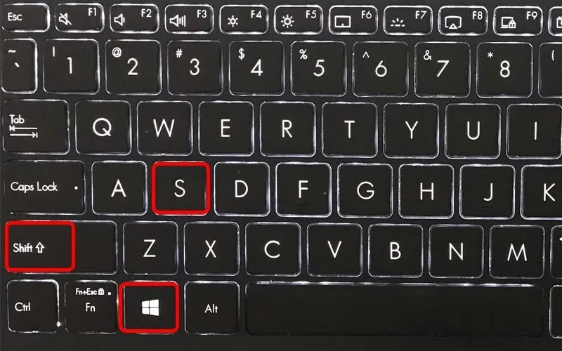 Sử dụng phím tắt Windows Shift S để kích hoạt chế độ chụp màn hình theo vùng chọn.