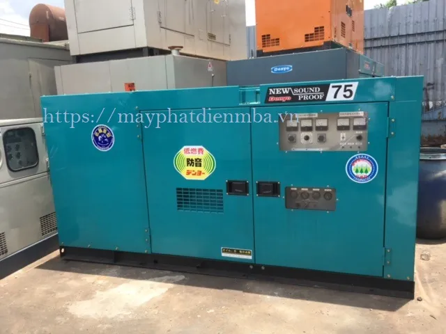 Máy phát điện công nghiệp 75 kVA minh họa sự khác biệt giữa công suất liên tục và công suất dự phòng