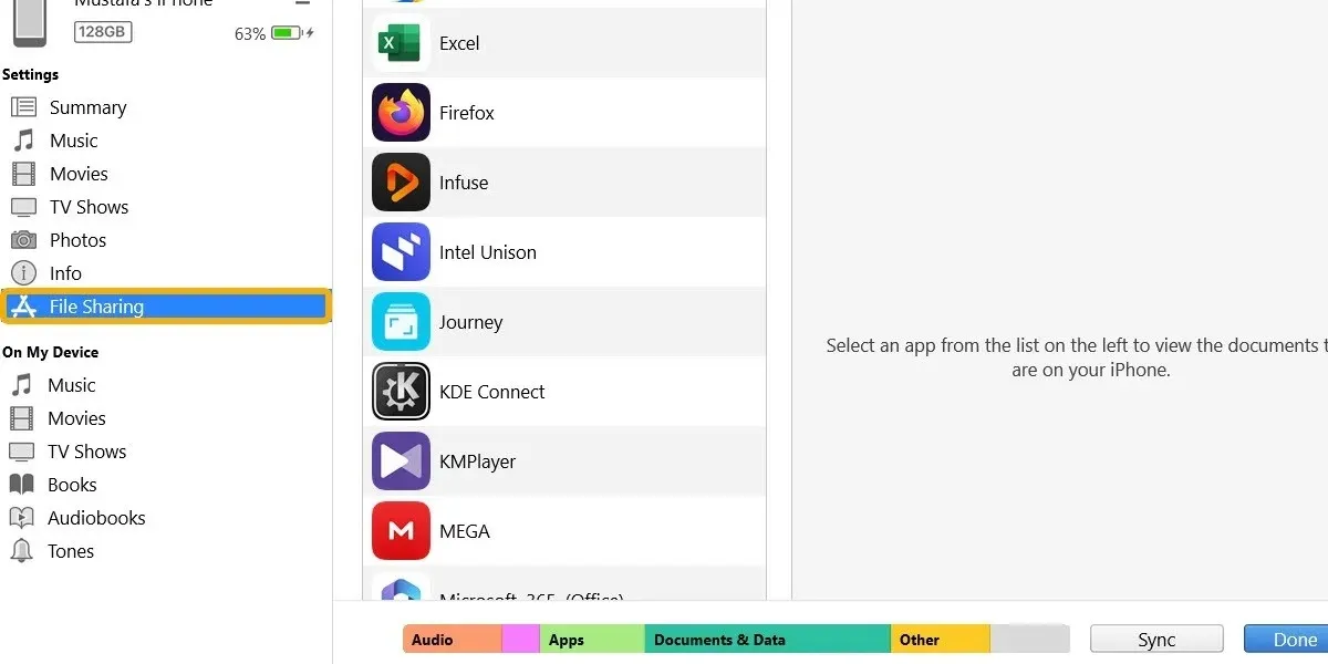 Sử dụng tính năng File Sharing (Chia sẻ Tệp) trong iTunes để chọn ứng dụng chuyển dữ liệu sang máy tính.