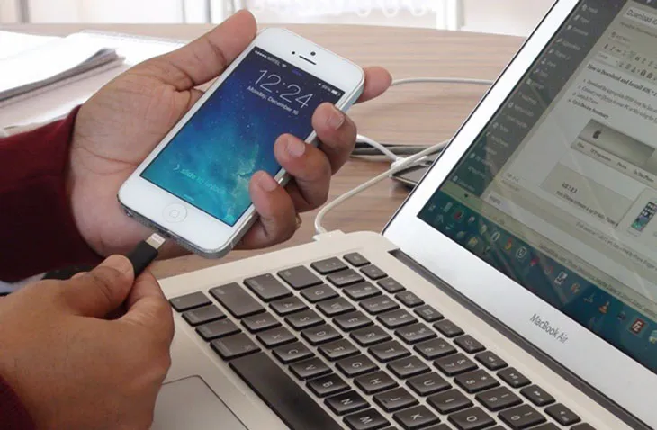 Ứng dụng Photos trên macOS hiển thị tùy chọn Import All News khi kết nối iPhone