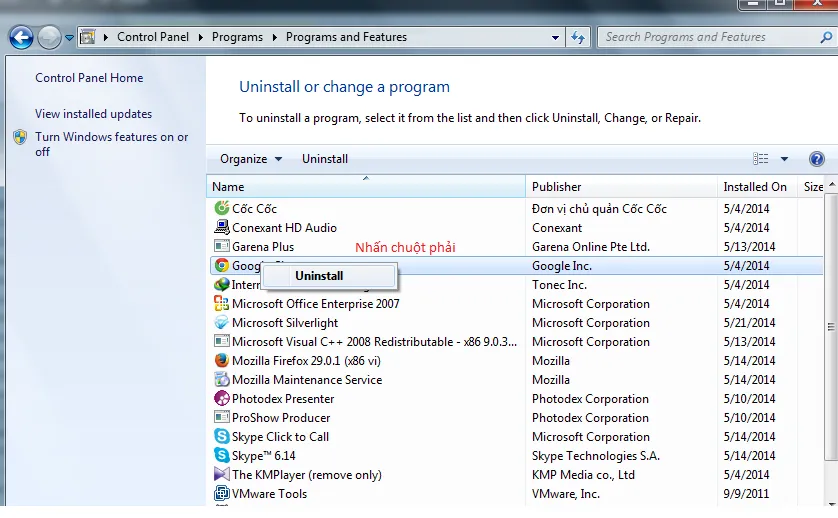 Danh sách các chương trình đã cài đặt và nút Uninstall để gỡ bỏ