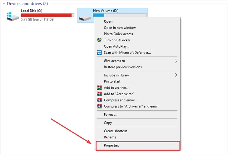 Cửa sổ Properties hiển thị biểu đồ và thông số chi tiết dung lượng ổ đĩa
