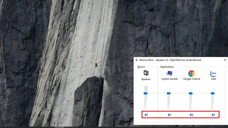 Kiểm tra cài đặt Volume Mixer để đảm bảo âm lượng không bị quá tải gây rè loa