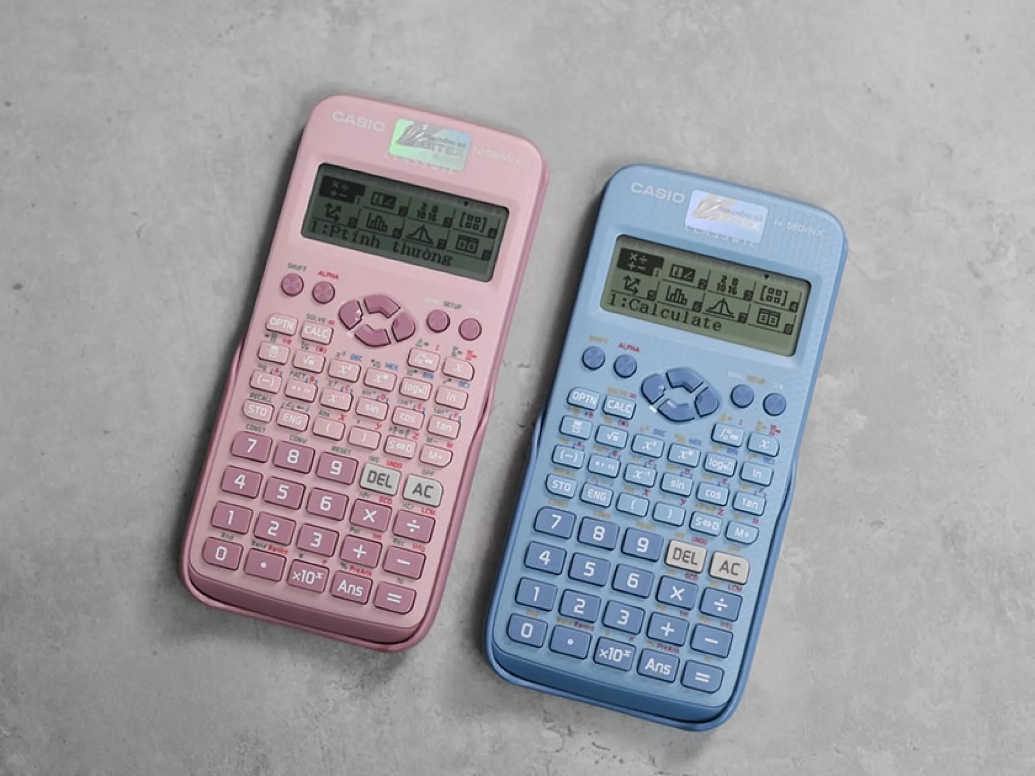 Máy tính Casio 580 có mấy màu