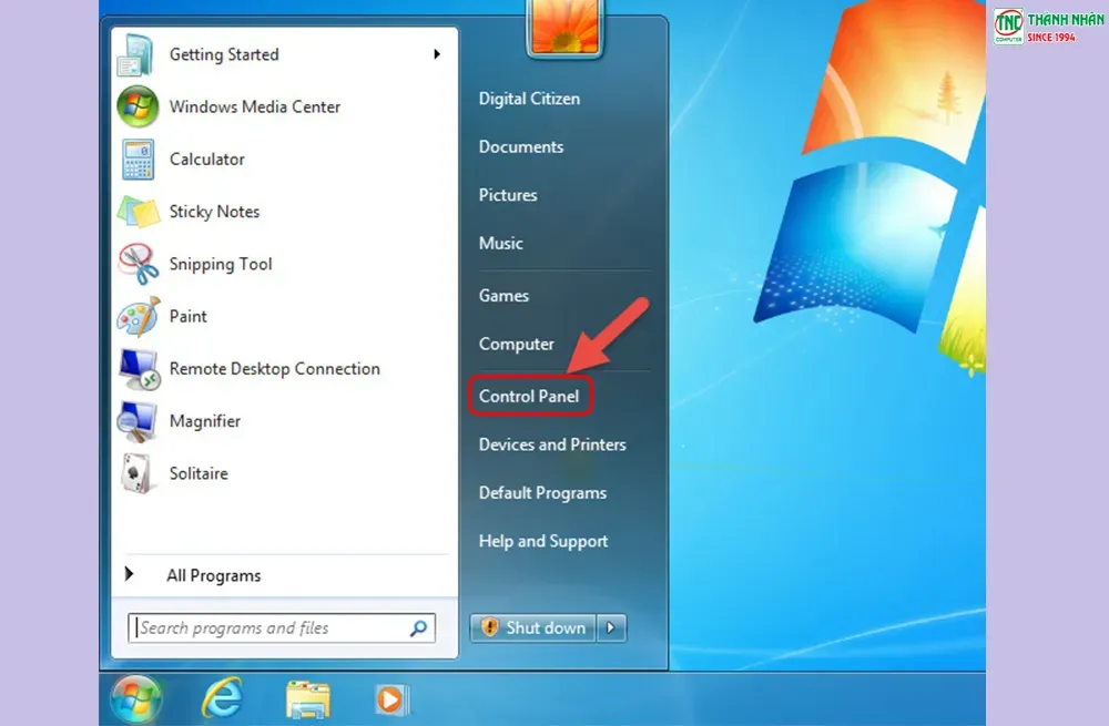 Truy cập Control Panel để mở chuột máy tính HP trên Win 7