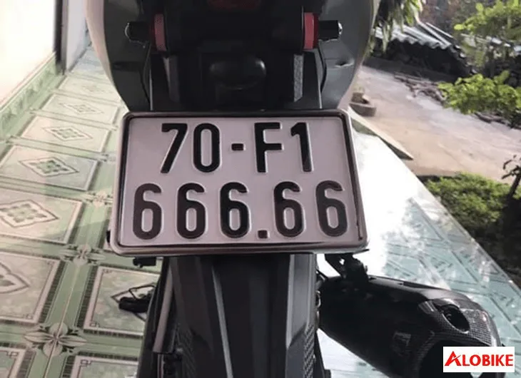 Biển số xe ngũ quý 66666