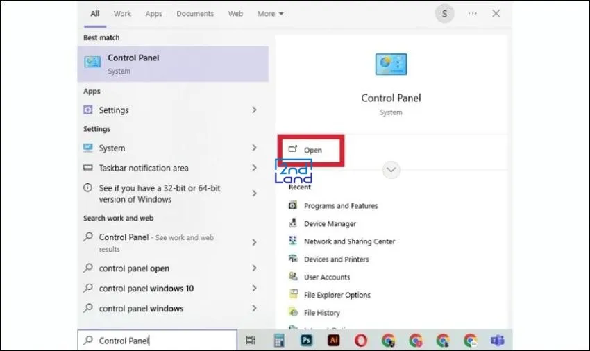 Mở Control Panel để truy cập cài đặt User Accounts
