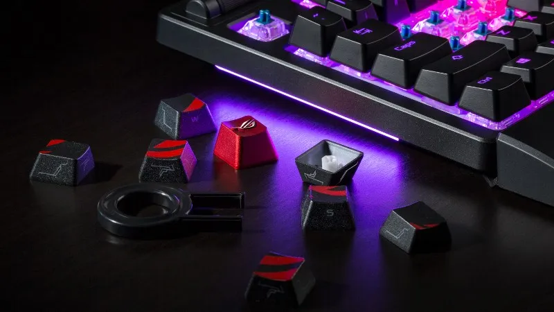 Sử dụng keypuller để tháo keycap bàn phím cơ