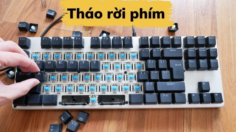 Kỹ thuật tháo keycap bàn phím laptop một cách cẩn thận