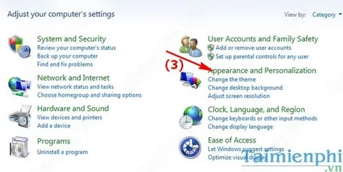 Truy cập mục Appearance and Personalization trong Control Panel để tìm kiếm cài đặt màn hình